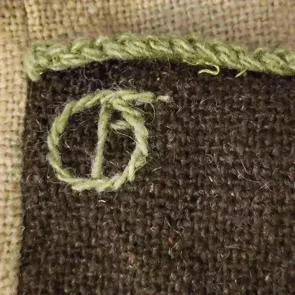 OLGA FISCH FOLKLORE ECUADOR BURLAP WOOL EMBROIDERED OVERSIZED KIMONO JACKET - Picture 10 of 15